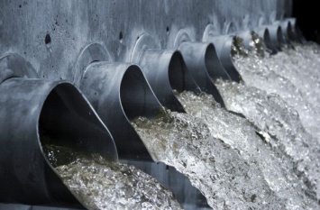 Запорожские предприятия заплатили за воду 143 миллиона