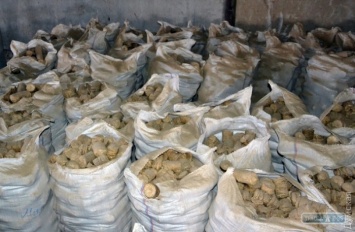 В Измаильском районе открылся мини-завод по производству соломенных брикетов