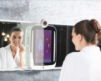 Новое смарт-зеркало HiMirror определит состояние кожи человека