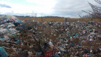 Под Киевом появилась новая свалка с львовским мусором