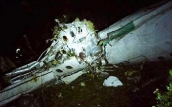 Самолет с бразильской футбольной командой, летевшей на финал, разбился в Колумбии