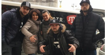 ФСБ РФ задерживает крымскотатарских артистов, возвращающихся из Киева после концерта «Vatan sesi» (ОБНОВЛЯЕТСЯ)