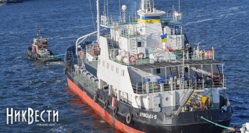Из акватории завода имени 61 коммунара вывели судно «Крымская-9»