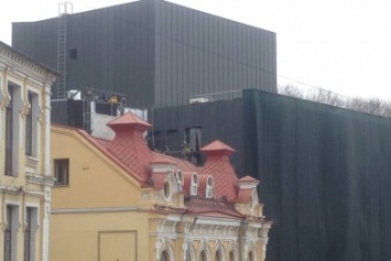 Кличко исключает открытие театра-монстра