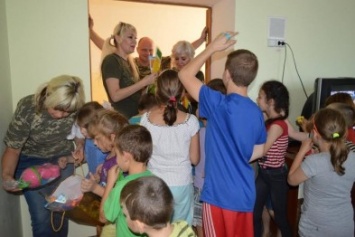 В Павлограде собирают помощь для детей, живущих на войне