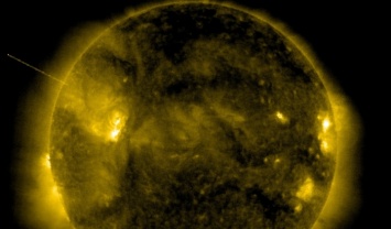 NASA зафиксировало заправку НЛО от Солнца