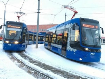 Второй 26-метровый польский трамвай Pesa вышел на маршрут в Киеве