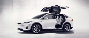 В Китае повысится стоимость седана Tesla Model X