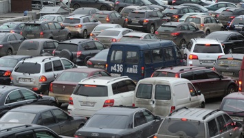 Во избежание коллапса для Крыма разрабатывают новую транспортную стратегию - Аксенов