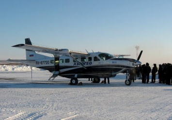 В Красноярском крае легкомоторный самолет снесло ветром при взлете