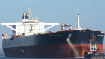 У берегов Турции столкнулись два танкера с нефтью