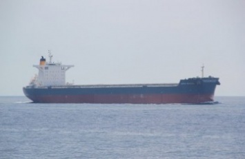 Японское грузовое судно и пираты устроили гонки близ Филиппин