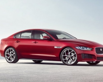 Jaguar XE может получить производительную версию c V8 от F-Pace