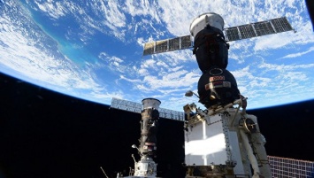 На МКС будет работать в выходные из-за сокращения экипажа - Юрчихин
