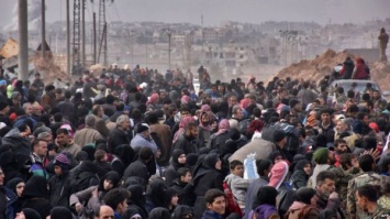 Алеппо: более 50 тысяч жителей бежали от наступающих войск Асада