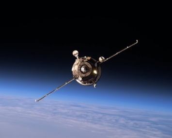 «Прогресс МС-04» доставит на МКС оранжерею и скафандр «Орлан-МКС»