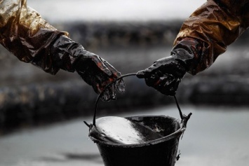 Ученые: Нефть в Европу с VII века доставляли с Ближнего Востока
