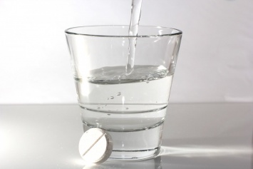 Регулярное употребление аспирина продлевает жизнь пожилым людям - ученые