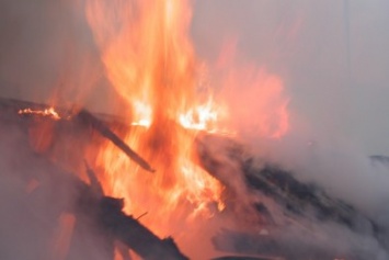 За сутки в Херсонской области горели два частных жилых домах (фото)