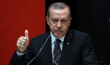 Эрдоган блефует в Сирии, - мнение