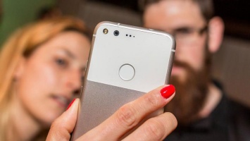 Владельцы смартфонов Google Pixel сообщили о проблемах с камерой