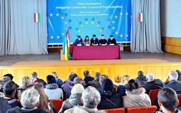 Венгерская община Закарпатья требует автономии