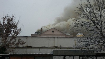 В Ужгороде загорелось здание СИЗО