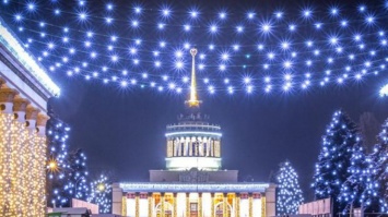 Новый год 2017: в Киеве впервые установят цифровую елку (фото)