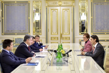 Порошенко обсудил со спецпосланником Госдепа США привлечение американских инвестиций в украинскую энергетику