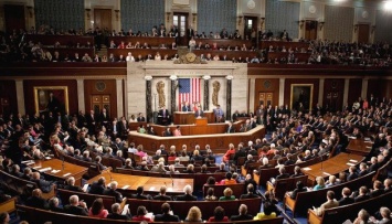 В Нижней палате Конгресса США для дипломатов РФ "нарисовали круг" в 50 миль