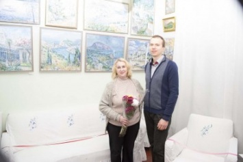 В Ялте открылась выставка «Гармония цвета» художника Андрея Вдовенко, приуроченная к Международному дню инвалидов