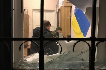 Выборы в Николаевке: Ночью произошло покушение на Председателя районной избирательной комиссии