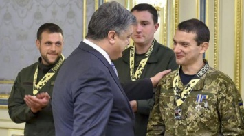 Порошенко назначил уполномоченного по вопросам реабилитации бойцов АТО