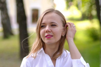 Минюст передумал назначать 23-летнюю Калинчук "главным люстратором"