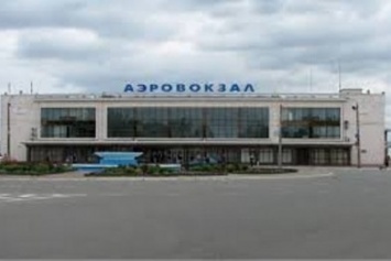 Стреляют: Одесский аэропорт не принимает самолеты