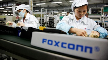 Сотрудник Foxconn украл iPhone почти на 100 млн рублей
