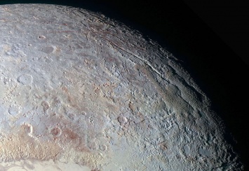 Океан Плутона могу населять экзотические обитатели - ученые