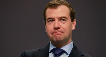 Дурацкую идею Медведева на «ура» приняли в Сербии