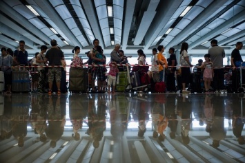 В Китае более 20 тысяч пассажиров ожидают вылета в аэропорту Ченду