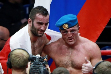 Побитый чемпион мира по боксу из России отказался принять поражение
