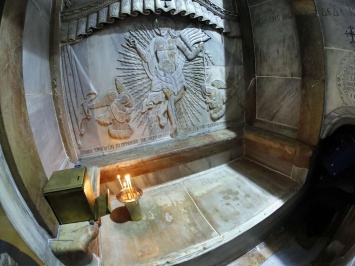 Археологи нашли подтверждение тому, что гробница Христа в Иерусалиме - та же, которую нашли в 4 веке