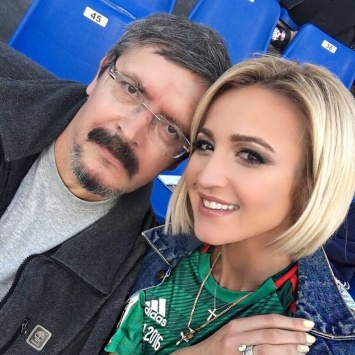 Отец Бузовой поддержал свою знаменитую дочь в ее проблемах