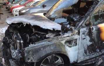 В Одессе сожгли элитное авто депутата с "Оппоблока"