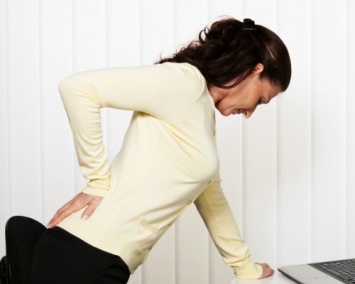Ученые: Боль в спине связана с риском развития нарушений психики