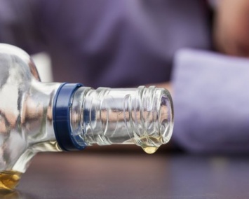 Ученые обвинили алкоголь в возникновении рака простаты