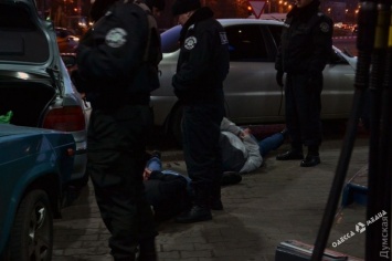 Подробности задержания со стрельбой банды грабителей в Одессе