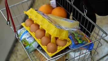 В Крыму снизились цены на 13 социально значимых продовольственных товаров