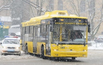 Киевские троллейбусы изменили маршрут из-за аварии