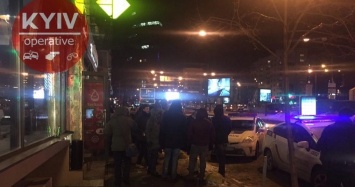 Накануне матча «Динамо»-«Бешикташ» в Киеве массово избивают турецких болельщиков (ВИДЕО)
