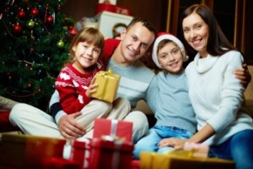 МЧС информирует ялтинцев, как выбирать и устанавливать новогоднюю елку